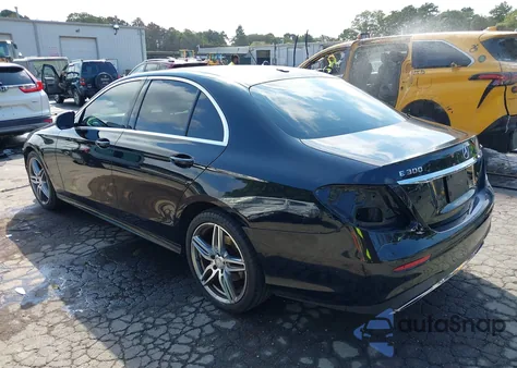 2017 Mercedes-Benz E 300 from USA, damaged, VIN WDDZF4JB5HA039823